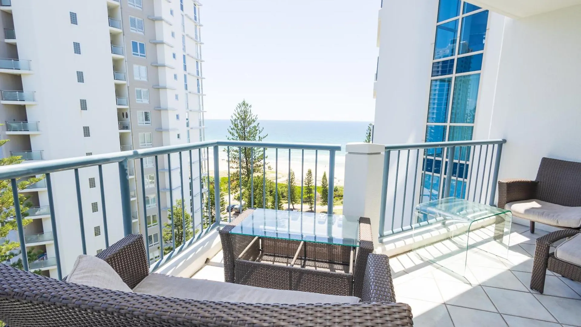 Oceana On Broadbeach Australia