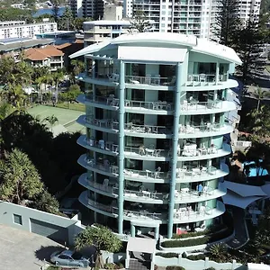 Emerald Sands Aparthotel