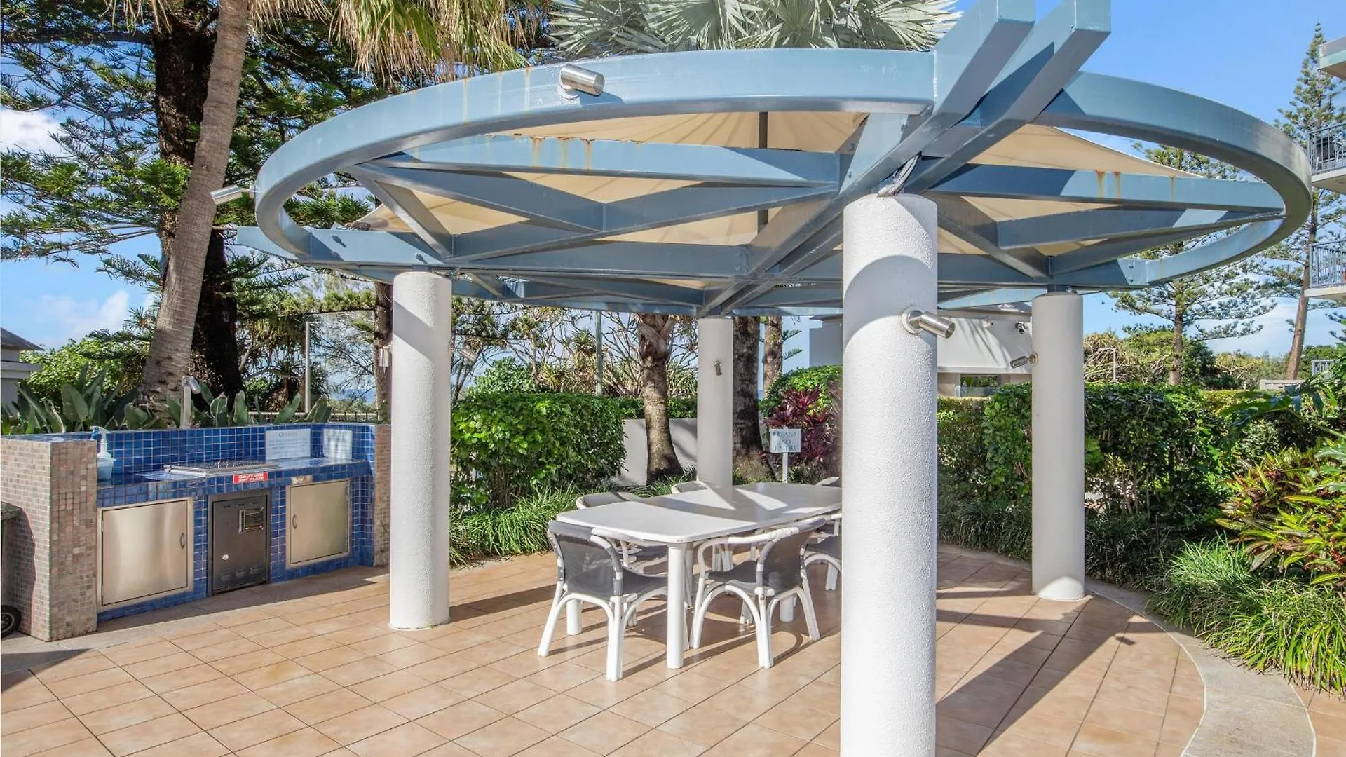 Oceana On Broadbeach Aparthotel